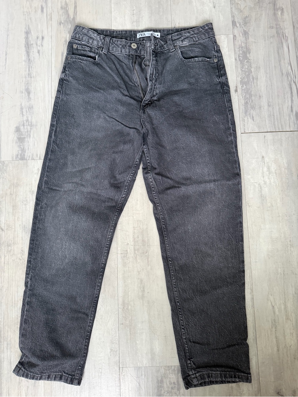 Zara Women’s Washed Black Relaxed Jeans